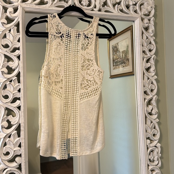 Mossimo lace tank open back - Picture 3 of 3